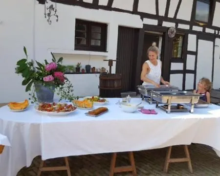 Alojamento de Acomodação e Pequeno-almoço La Grange Aux Coqs 3*